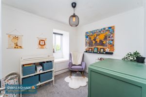 Bedroom- click for photo gallery